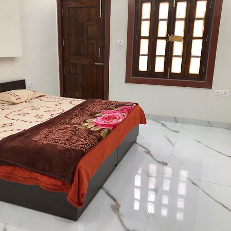 Ramaya Home Stay 바라나시 외부 사진