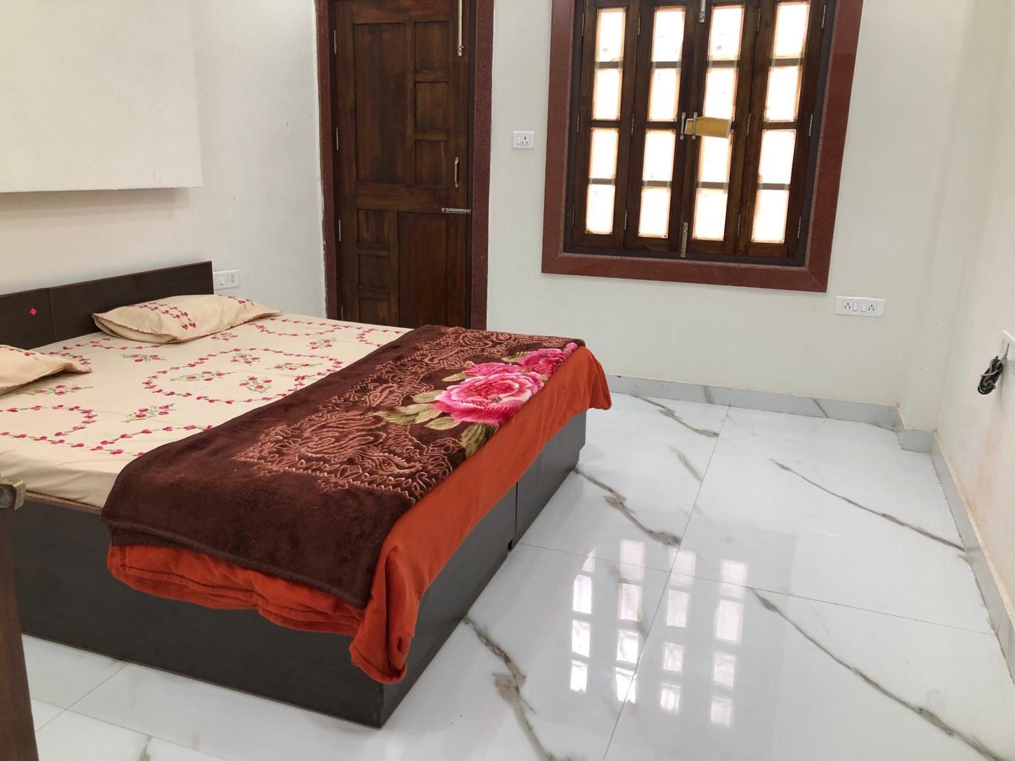 Ramaya Home Stay 바라나시 외부 사진