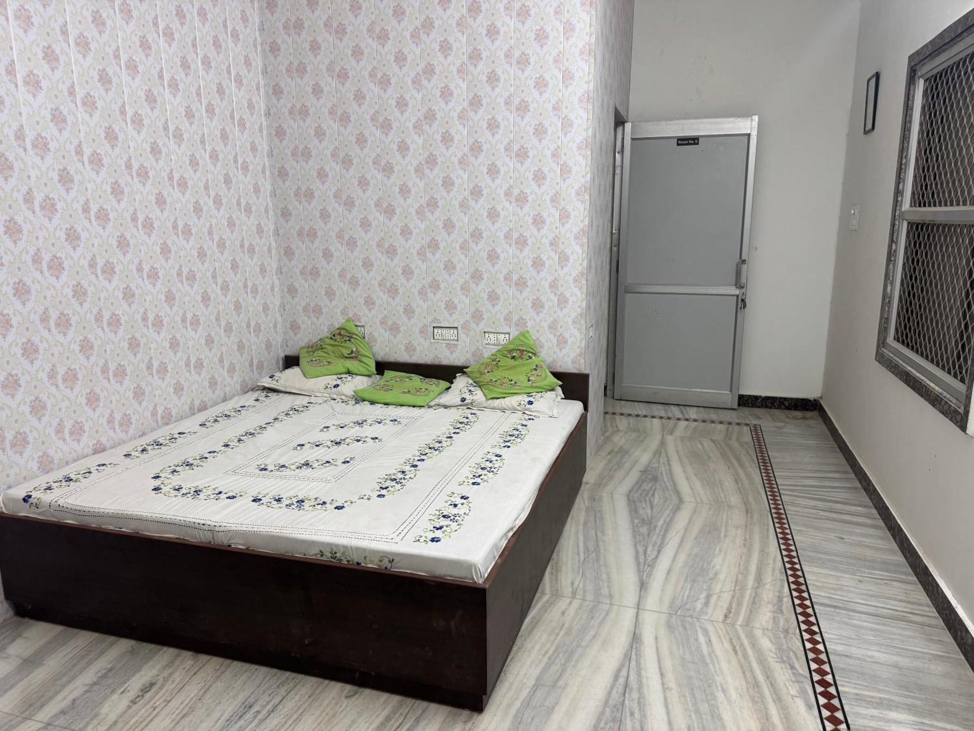 Ramaya Home Stay 바라나시 외부 사진